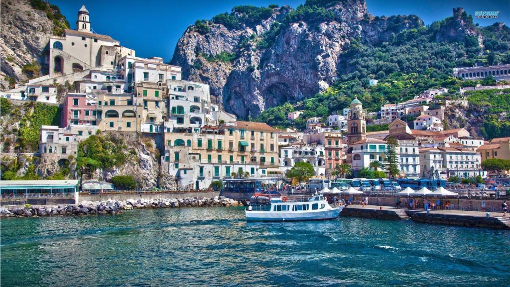 Holidays Baia D'Amalfi Pokoj fotografie